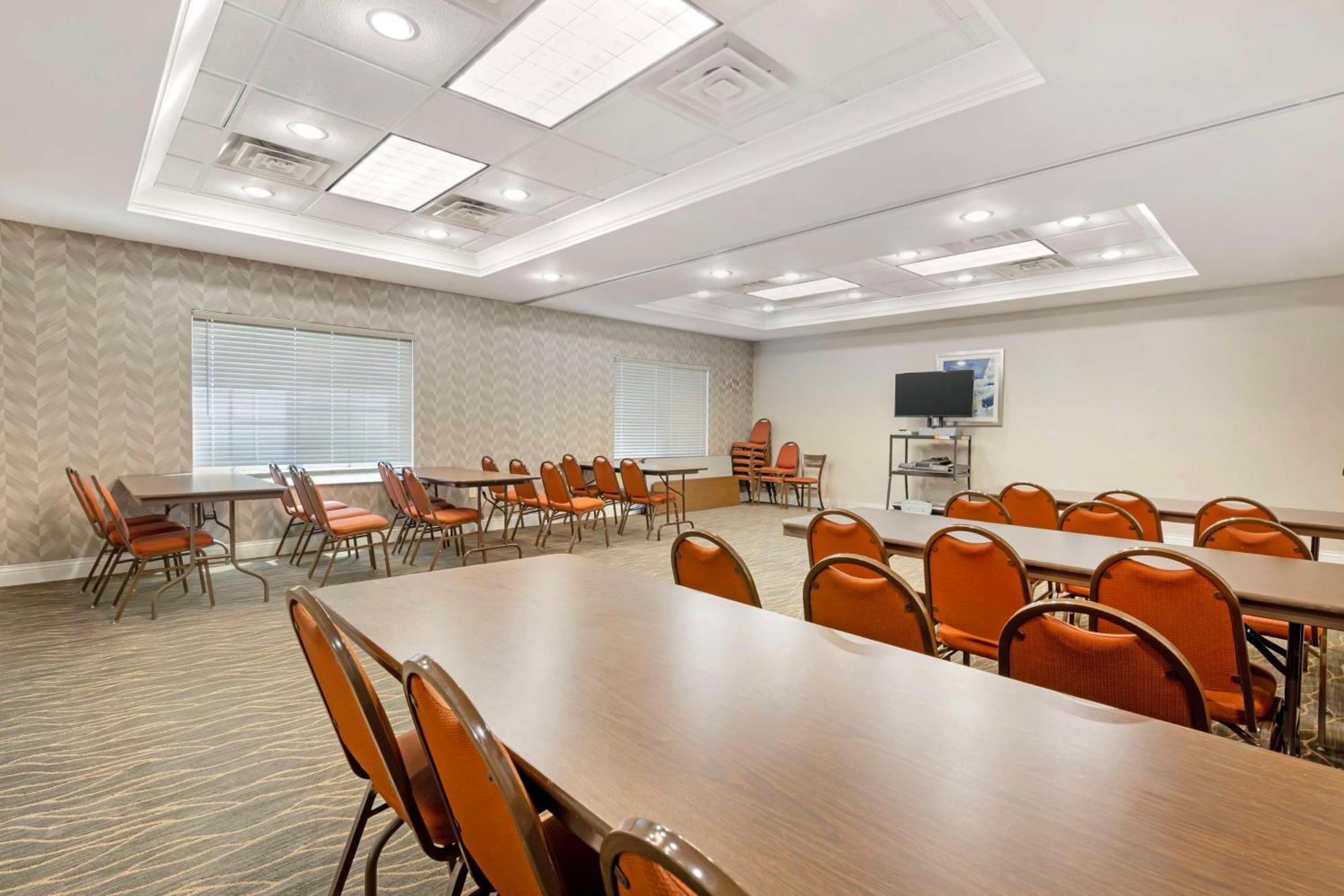 Best Western Plus Appleton Airport Mall Hotel Dış mekan fotoğraf